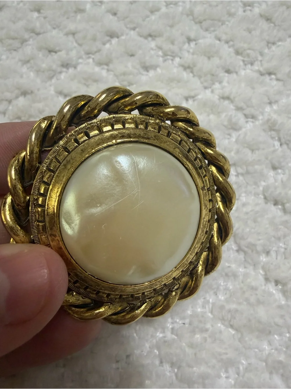 Vintage Signed GJD Ginnie Johansen Large Raised Faux Pearl Brooch Pin